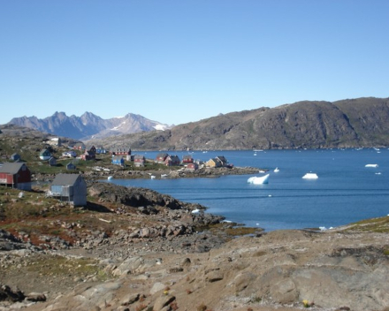 Snowkite expedition Greenland ice cap August 2007