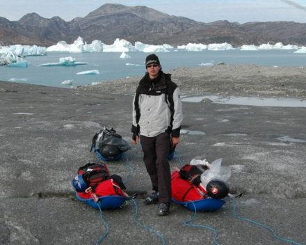 Snowkite expedition Greenland ice cap August 2007