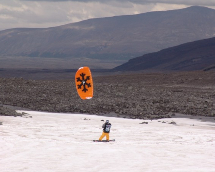 Snowkite expedition Iceland langjokull glacier june 2007