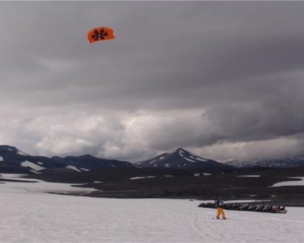 Snowkite expedition Iceland langjokull glacier june 2007