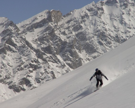 Heliboarding expedition Himalaya India/Thibet June 2006