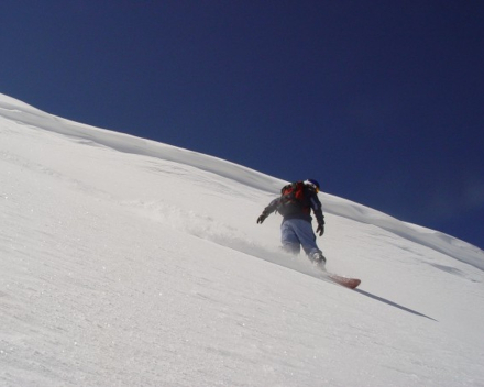 Heliboarding expedition Himalaya India/Thibet June 2006