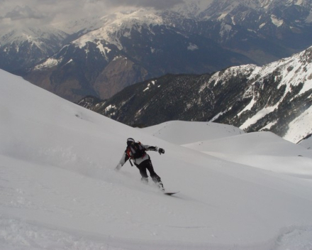 Heliboarding expedition Himalaya India/Thibet June 2006